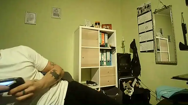 NiceHunter89 online show from May 2026 08:49:02 PM