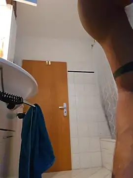 NiceHunter89 online show from July 2026 03:18:02 PM