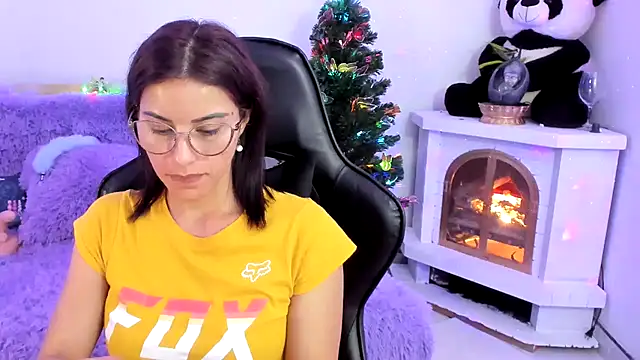 Arenne rouse online show from December 2024 02:11:02 AM