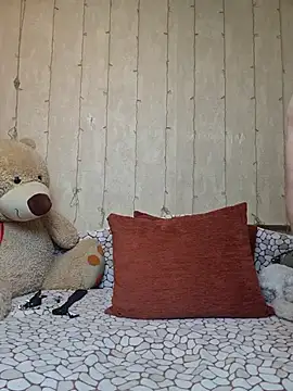 Snapshot of Amberhotqueen chatting on October 2025 08:44:01 AM Amberhotqueen online show from October 2025 08:44:01 AM