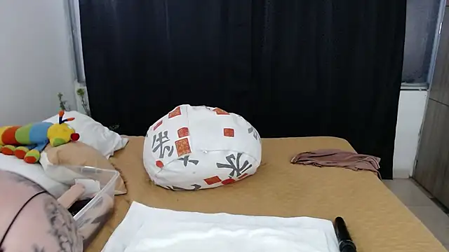 liseth 01hot online show from February 2025 06:15:02 PM