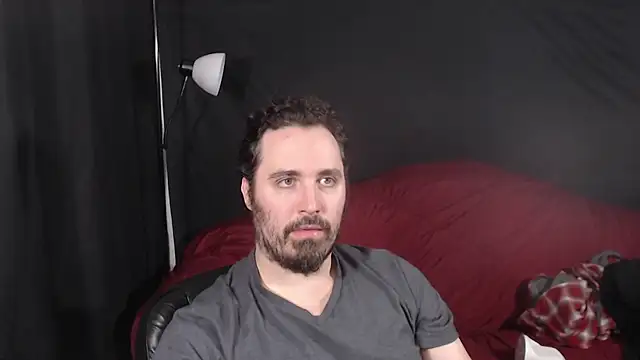 Snapshot of Metalstud chatting on December 2024 04:12:02 AM Metalstud online show from December 2024 04:12:02 AM