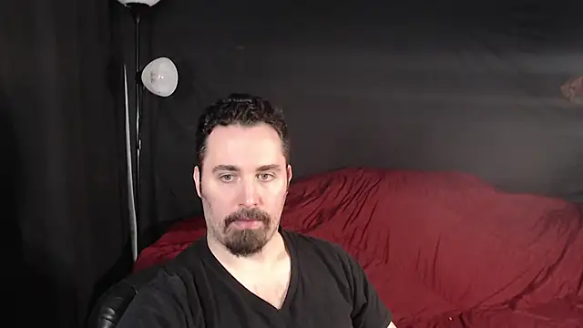 Snapshot of Metalstud chatting on February 2025 08:19:01 PM Metalstud online show from February 2025 08:19:01 PM