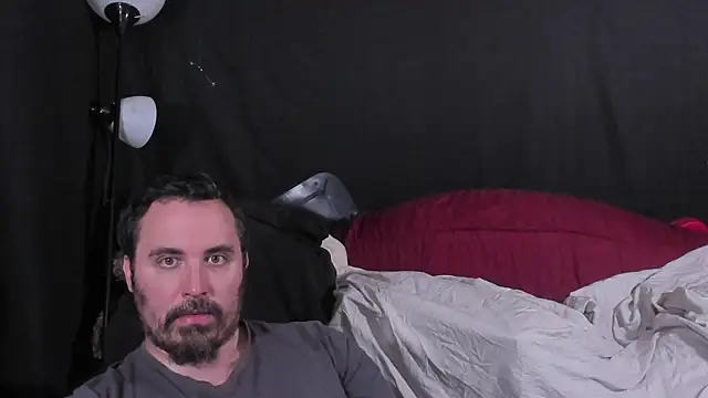 Metalstud online show from April 2026 01:22:01 AM