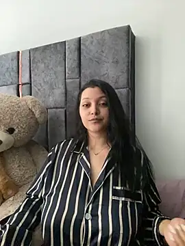 MarcellaGriffin online show from February 2025 05:15:02 PM