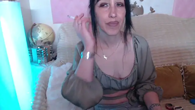-carla- online show from May 2026 05:13:01 AM