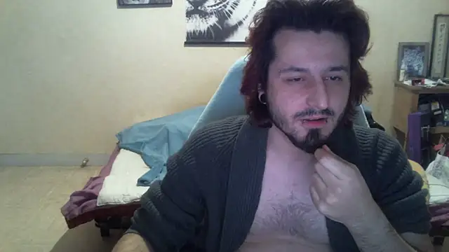 Snapshot of kevinmillas chatting on December 2024 10:22:01 PM kevinmillas online show from December 2024 10:22:01 PM