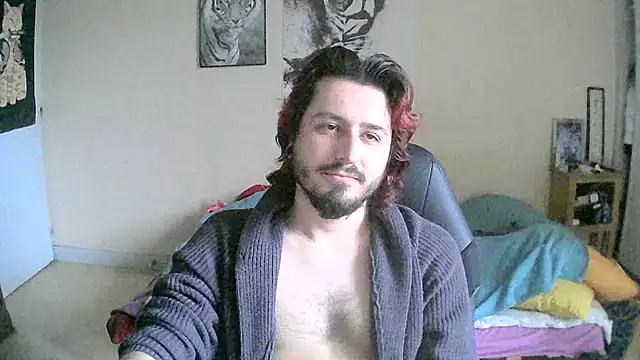 Snapshot of kevinmillas chatting on December 2024 09:17:02 AM kevinmillas online show from December 2024 09:17:02 AM