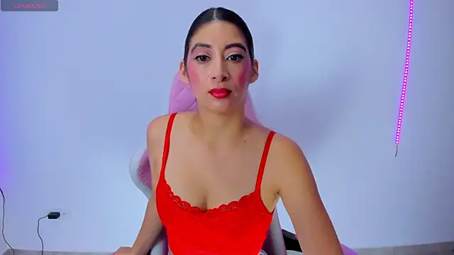 Snapshot of MeganWhite3 chatting on March 2025 03:45:01 AM MeganWhite3 online show from March 2025 03:45:01 AM