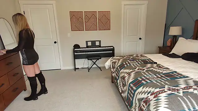 xxyourgirlblair online show from December 2024 08:07:01 PM