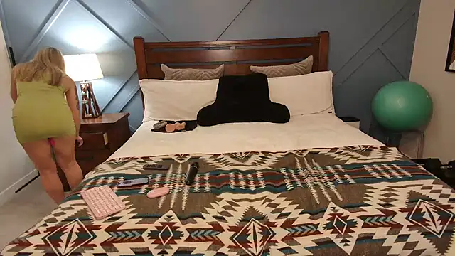 xxyourgirlblair online show from February 2025 03:42:02 PM