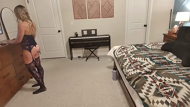 xxyourgirlblair online show from October 2025 05:48:01 AM