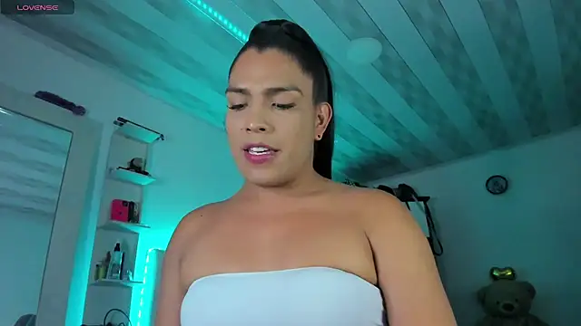 briitany hot online show from February 2025 12:19:02 AM