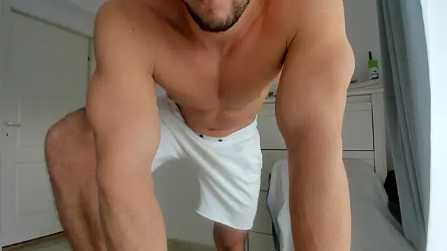 woolfiie online show from January 2025 10:59:01 AM