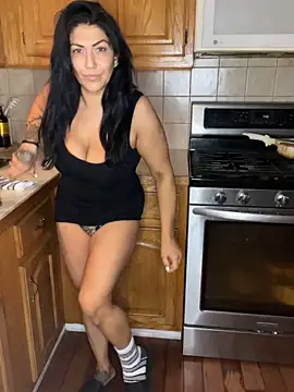 LittleMissEeve online show from April 2026 12:48:01 AM