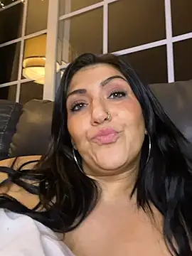 LittleMissEeve online show from May 2026 04:41:02 AM