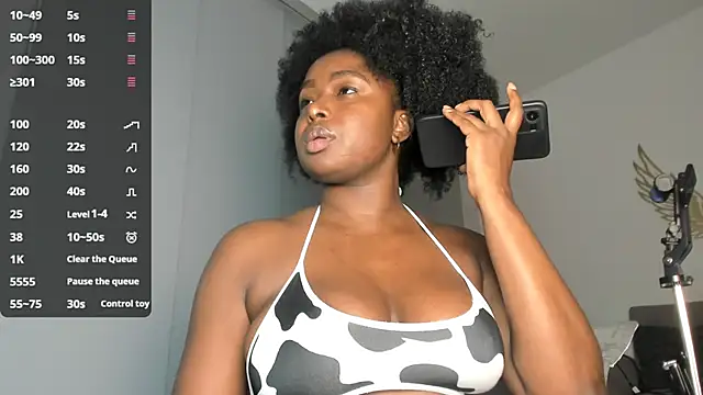 TanishaEvans online show from May 2026 02:08:02 AM