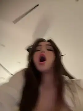 Snapshot of stefannichka chatting on February 2025 11:04:02 PM stefannichka online show from February 2025 11:04:02 PM