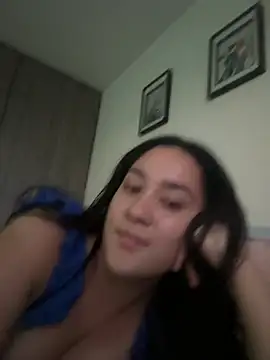 Snapshot of Nina_lovi chatting on April 2026 11:18:02 PM Nina lovi online show from April 2026 11:18:02 PM