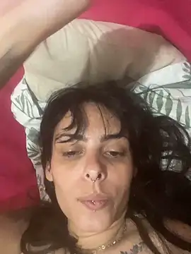 Snapshot of Sarah-safada chatting on April 2026 02:53:02 AM Sarah-safada online show from April 2026 02:53:02 AM