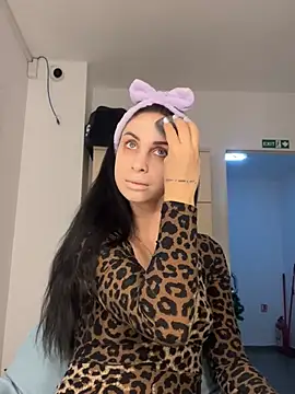 Snapshot of MeganHopeX chatting on January 2025 07:49:02 AM MeganHopeX online show from January 2025 07:49:02 AM