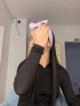 Snapshot of MeganHopeX chatting on January 2025 07:53:01 AM MeganHopeX online show from January 2025 07:53:01 AM