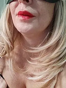 Vivian115 online show from November 2025 03:44:02 PM