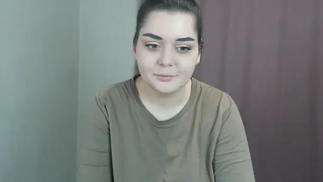 ohhhMie online show from December 2024 11:03:02 PM