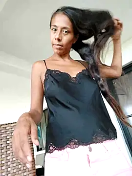 Luna-Natural online show from December 2025 08:36:02 PM