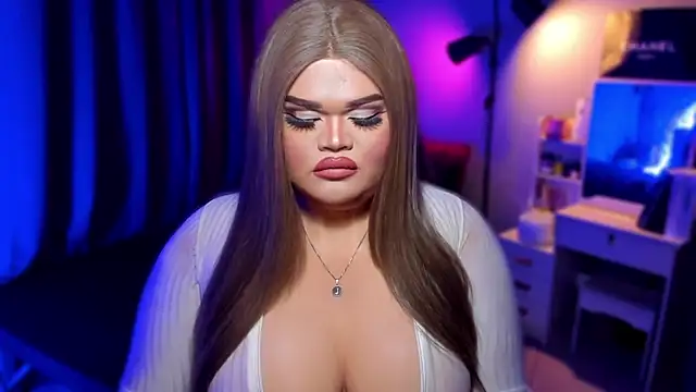 KarolinaThompson online show from December 2024 01:13:01 AM