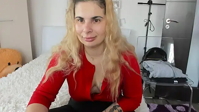 sweetemy4u online show from January 2025 08:24:01 AM