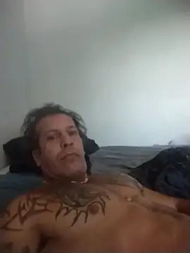 trucker1979 online show from November 2025 06:52:01 PM