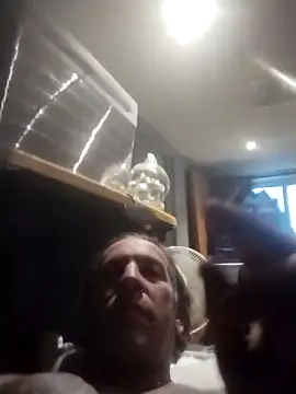 trucker1979 online show from December 2025 05:19:02 PM