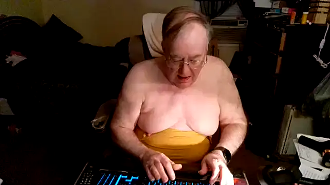 Toastir online show from December 2024 10:32:01 PM