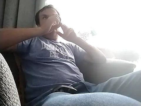 grzes19763 online show from September 2025 08:15:01 AM