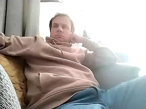 grzes19763 online show from October 2025 09:07:02 AM