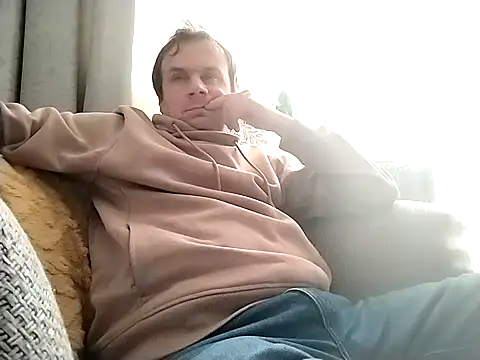 grzes19763 online show from October 2025 08:44:02 AM