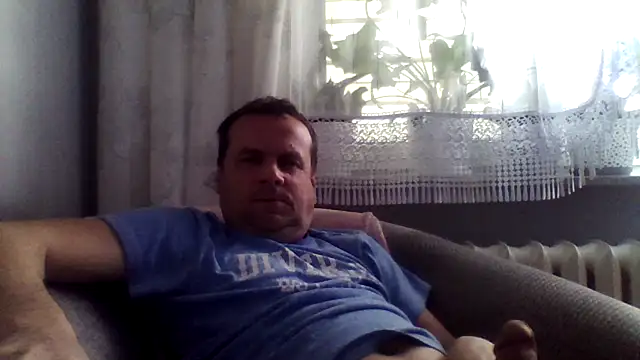 grzes19763 online show from April 2026 02:44:02 PM