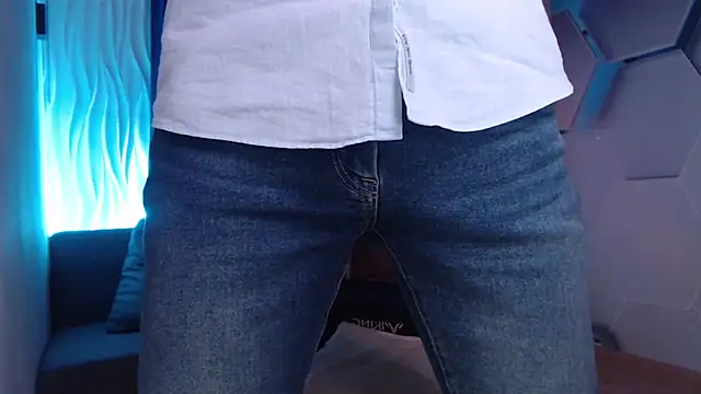 SteveTiger online show from October 2025 03:38:02 PM