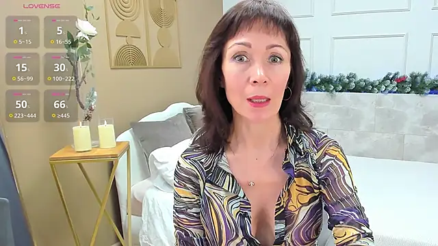 Snapshot of Maria_Gold chatting on January 2026 01:59:02 PM Maria Gold online show from January 2026 01:59:02 PM