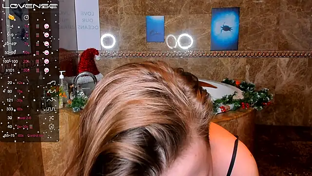 Snapshot of MelindaTin chatting on January 2025 10:38:02 AM MelindaTin online show from January 2025 10:38:02 AM