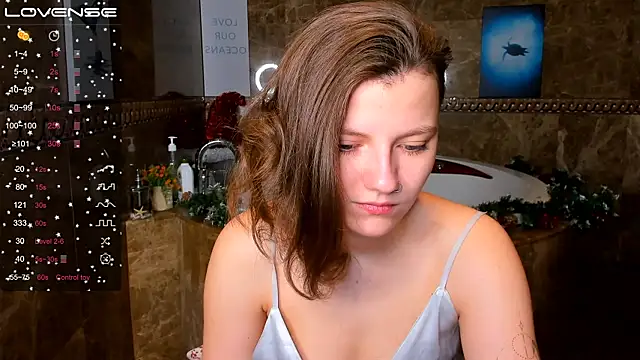 Snapshot of MelindaTin chatting on January 2025 01:31:02 AM MelindaTin online show from January 2025 01:31:02 AM