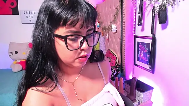 LillyCandy online show from May 2026 03:03:02 AM