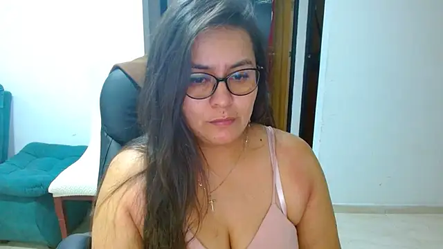 Ixchel Anaid online show from May 2026 12:37:01 AM