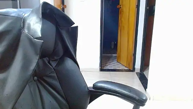 Ixchel Anaid online show from July 2026 11:46:01 AM