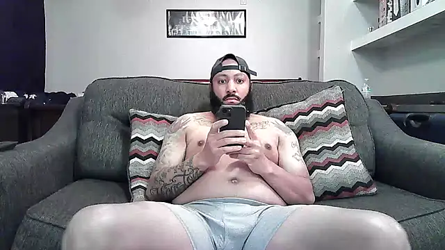 TrendSetter24 online show from December 2024 04:43:01 AM