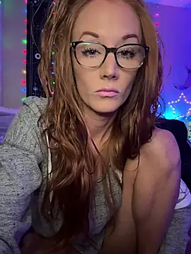 Snapshot of Lexi_Star chatting on March 2025 04:05:01 AM Lexi Star online show from March 2025 04:05:01 AM