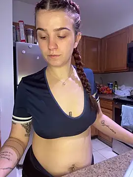 joeystaciee online show from May 2026 03:29:01 PM