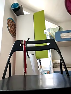 Snapshot of Aestheticsgirl chatting on September 2025 09:00:02 AM Aestheticsgirl online show from September 2025 09:00:02 AM