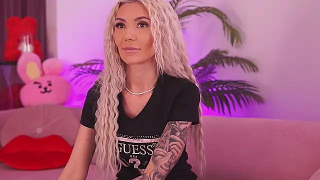 fallingangel online show from January 2025 02:41:01 PM